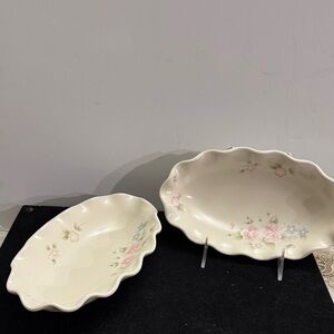 Lot of 2 Pfaltzgraff Tea Rose Dishes 2 Oval Fluted Scalloped Relish dish